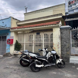 Cho thuê nhà nguyên căn diện tích lớn HXH Lê Đức thọ