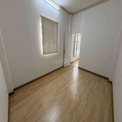 Nhà cho thuê mặt tiền hẻm.đường nguyễn công trứ p nguyễn thái bình Q1