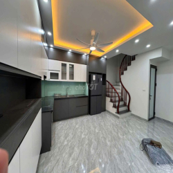 Cho thuê nhà mới 6 tầng   gara ô tô Tư Đình Bát Khối