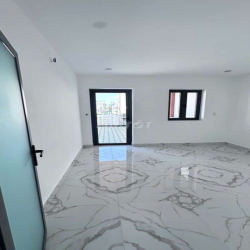 NHÀ MỚI 100% CHƯA SỬ DỤNG 