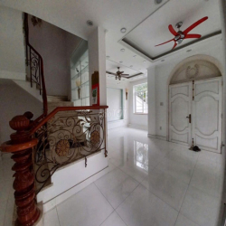 CHO THUÊ BIỆT THỰ GÓC 2 MẶT TIỀN CITYLAND GARDEN HILLS_HẦM 4 LẦU_8X20