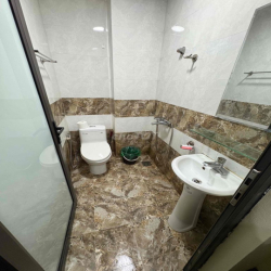 Cần cho  căn hộ mới ngõ 374/3 trần khat trân 25 m2 gia 4,8 tr