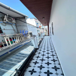 NHÀ MỚI 100% CHƯA SỬ DỤNG 