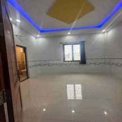 Mặt Tiền Kinh Doanh VƯỜN LÀI, 5 x 20m, 2 Tấm, 3 Phòng Ngủ, 3 WC