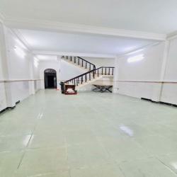 CHO THUÊ NHÀ TO_HẺM THÔNG 12m_4 TẦNG 5X20_Đ.PHẠM HUY THÔNG_VỊ TRÍ ĐẸP