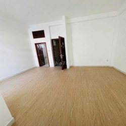 MẶT TIỀN HOA LAN 4TẦNG 5PN, 38 TRIỆU/THÁNG