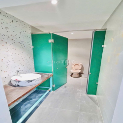 CHO THUÊ NHÀ TO_HẺM THÔNG 12m_4 TẦNG 5X20_Đ.PHẠM HUY THÔNG_VỊ TRÍ ĐẸP
