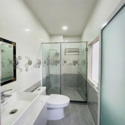 Nhà Hẻm Thông 8M💎Nguyễn Văn Lượng 💎 4x17m__4 Lầu-5 Phòng-5wc