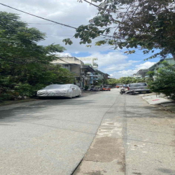 Kho 8M x 27M hẻm 1/ An Dương Vương P16Q8