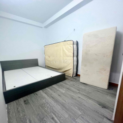 Căn Hộ 2PN 50m2 99 Nguyễn Trọng Tuyển Phú Nhuận !!!!