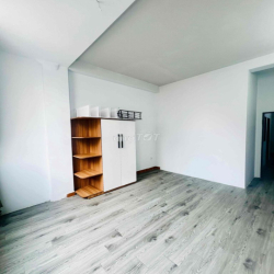 Căn Hộ 2PN 50m2 99 Nguyễn Trọng Tuyển Phú Nhuận !!!!