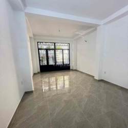CHO THUÊ NGUYÊN CĂN 5 TẦNG NHÀ Q10 HẺM XE HƠI