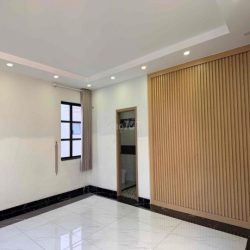 Cho thuê biệt thự 200m2 Cityland Gò Vấp