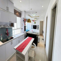 Cho thuê căn hộ 2PN, 2WC, 77m2, full nội thất tại Cao ốc Thịnh Vượng