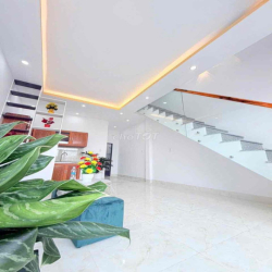 Bán nhà 4x13 đường 6m khu dân cư đông đúc hẻm 1/ kinh doanh