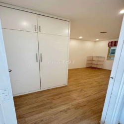 Cho thuê căn hộ 2PN, 2WC, 77m2, full nội thất tại Cao ốc Thịnh Vượng