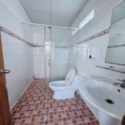 Phòng ngay khu chế xuất Linh Trung 1, Phạm Văn Đồng, vị trí thuận tiện