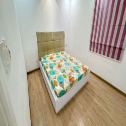 Cho thuê căn hộ 2PN, 2WC, 77m2, full nội thất tại Cao ốc Thịnh Vượng