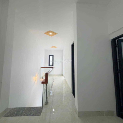 Bán nhà 4x13 đường 6m khu dân cư đông đúc hẻm 1/ kinh doanh