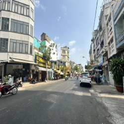 GÓC 2 MẶT TIỀN NGANG 12M - 300M2 SỬ DỤNG – SỐ 103 HUỲNH MẪN ĐẠT, Q5