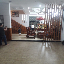 Cho thuê Biệt thự Cao Lỗ (Đồng Diều), P.4, Q. 8.