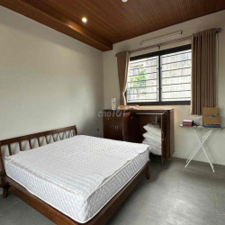 Căn Hộ Penhouse phố Kim Mã, Đối diện Metropolis Liễu Giai, 85m 2PN2WC