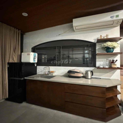 Căn Hộ Penhouse phố Kim Mã, Đối diện Metropolis Liễu Giai, 85m 2PN2WC