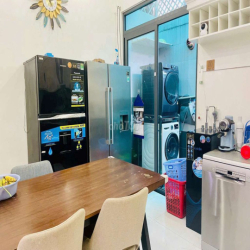 Nhà full nội thất 1 Trệt 3 Lầu 5,5x15m 4 Phòng Khu Green riverside