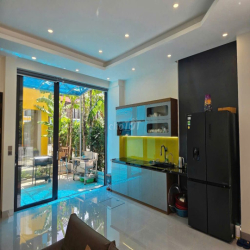 Cho thuê cửa hàng có thể ở được 2 tầng