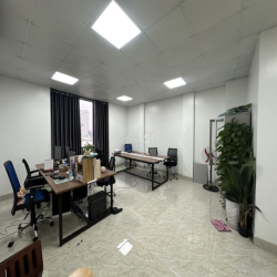 Cho thuê văn phòng 35 m2 ngõ 214 Nguyễn Xiển, vp thoáng sạch đẹp