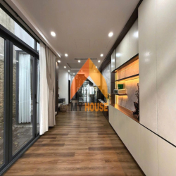 TUYỆT PHẨM Q2 VILLA HIỆN ĐẠI FULL NỘI THẤT XÁCH VALI VÀO Ở NGAY 6PN