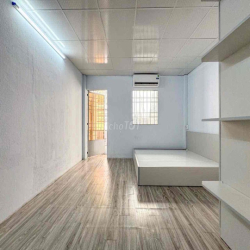 💰CĂN HỘ có NỘI THẤT CƠ BẢN đang trống 30m2 ở Bình Trị Đông