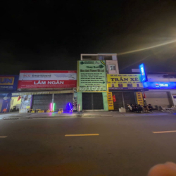 Cần cho thuê gấp 175 Tô Hiến Thành gần BigC. DT: 4 x 16m, 6 lầu . đẹp