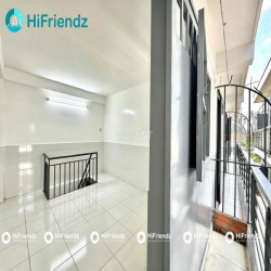 Phòng Mới 1 trệt 1 lầu có Ban Công  ngay Bùi Quang Là vs  Phan Huy ich