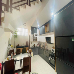 🔥 CHO THUÊ NHÀ 4 TẦNG ĐẸP –NGUYỄN TƯ GIẢN - CẠNH CĂN HỘ PANOMA 🔥