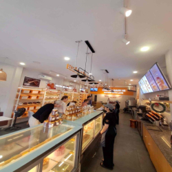 MẶT TIỀN HOÀNG HOA THÁM SÁT LÊ DUẨN NGANG 6M