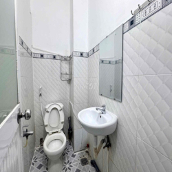 Chính chủ cho thuê căn hộ studio/ 1pn/ penhouse ngay mặt tiền