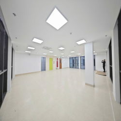 Cho thuê văn phòng Nguyễn Văn Tuyết 110m2 chỉ 17tr lô góc ngay mặt phố