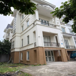 cho thuê nhà hoàng quốc việt