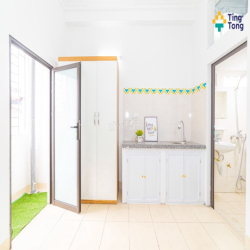 TT112 - Phòng đơn ban công thoáng tiện Xuân Thủy - Hoàng Quốc Việt 
