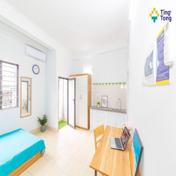 TT112 - Phòng đơn ban công thoáng tiện Xuân Thủy - Hoàng Quốc Việt 