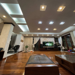 cho thuê nhà hoàng quốc việt