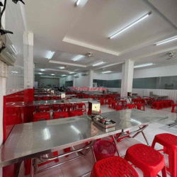 CHO THUÊ MT NGÔ GIA TỰ Q10 DT 10x20M 3 LẦU GIÁ CHỈ 70tr