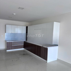 Cho thuê căn hộ Goldora Plaza, 3PN, 2WC, 85m2 nhà mới