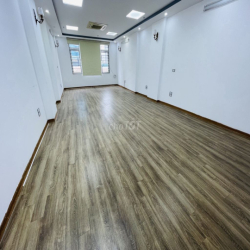 CHO THUÊ VĂN PHÒNG MẶT PHỐ NHÂN HÒA – HOÀNG ĐẠO THÚY KÉO DÀI – 65m²
