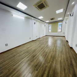 CHO THUÊ VĂN PHÒNG MẶT PHỐ NHÂN HÒA – HOÀNG ĐẠO THÚY KÉO DÀI – 65m²