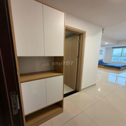 Cho thuê Sunrise CityView Q7 Lh :