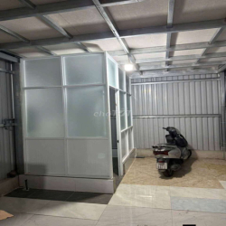 nhà mới xây dựng 