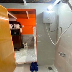 Phòng gác lửng full nội thất, sát trường Đại học bách khoa