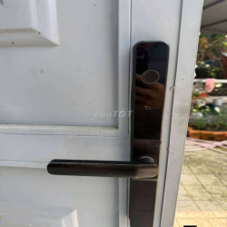 nhà mới xây dựng 